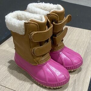 Gap Pink and Tan Kids Winter Boots size 7T/8T